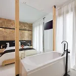 Готель Old Town Senses Boutique
