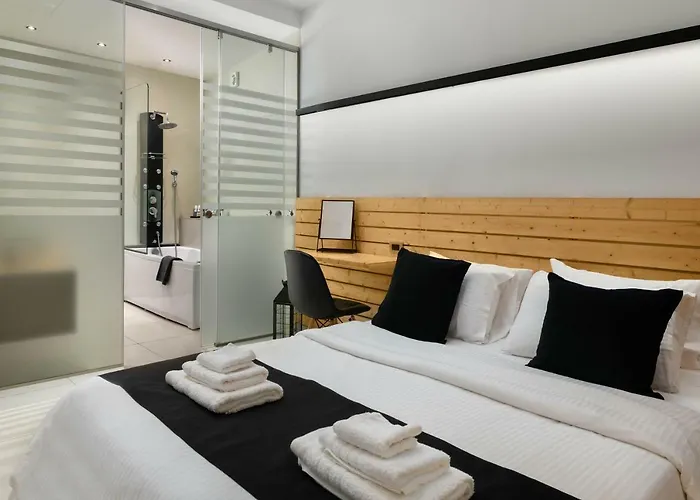 Готель Old Town Senses Boutique 3*